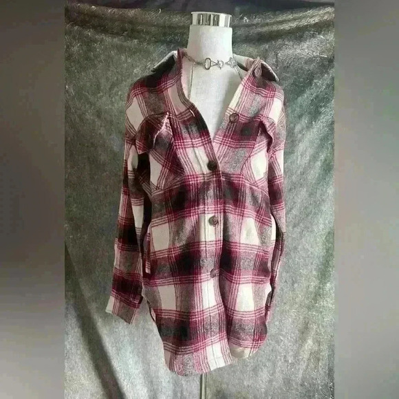 Plaid Fleece Shacket XS NWT - Picture 2 of 5